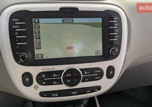 Синий Киа Soul EV, объемом двигателя 0 л и пробегом 108 тыс. км за 6700 $, фото 25 на Automoto.ua