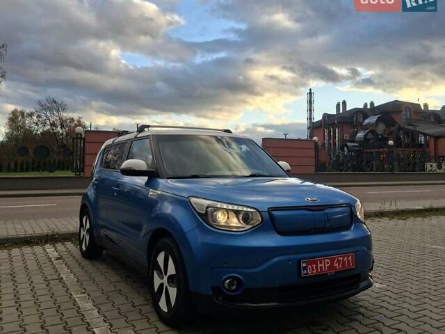 Кіа Soul EV 2016 у Дрогобичі на Automoto.ua Синій Кіа Soul EV, об'ємом двигуна 0 л та пробігом 108 тис. км за 6500 $, фото 15 на Automoto.ua