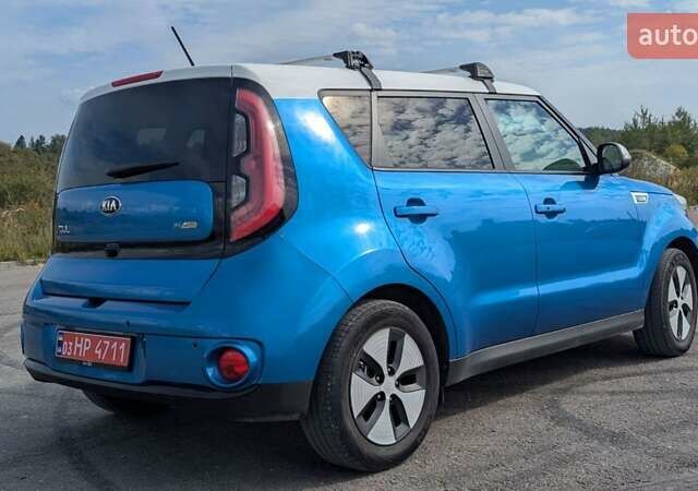Синий Киа Soul EV, объемом двигателя 0 л и пробегом 108 тыс. км за 6700 $, фото 4 на Automoto.ua