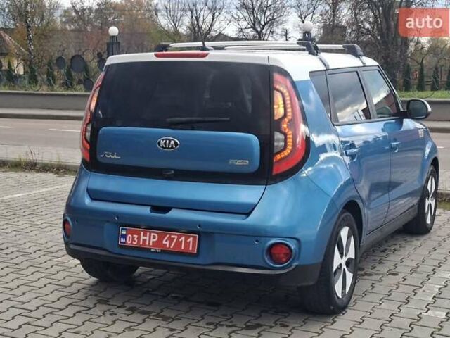 Кіа Soul EV 2016 у Дрогобичі на Automoto.ua Синій Кіа Soul EV, об'ємом двигуна 0 л та пробігом 108 тис. км за 6500 $, фото 35 на Automoto.ua