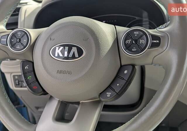 Синий Киа Soul EV, объемом двигателя 0 л и пробегом 108 тыс. км за 6700 $, фото 24 на Automoto.ua