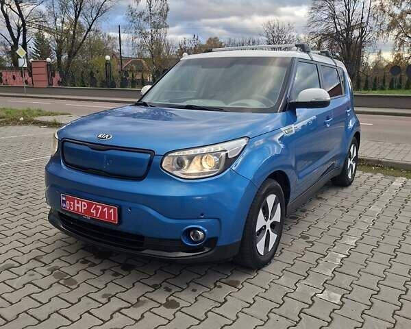 Кіа Soul EV 2016 у Дрогобичі на Automoto.ua Синій Кіа Soul EV, об'ємом двигуна 0 л та пробігом 108 тис. км за 6500 $, фото 21 на Automoto.ua