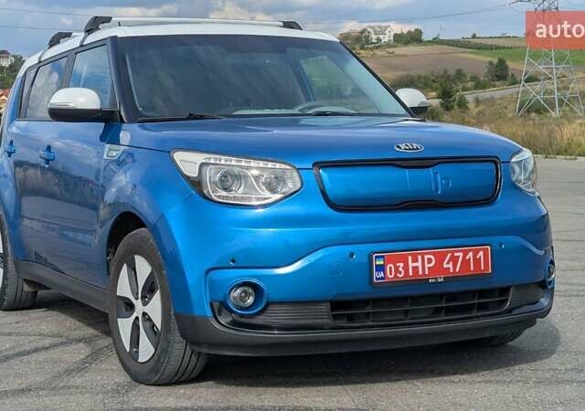 Синий Киа Soul EV, объемом двигателя 0 л и пробегом 108 тыс. км за 6700 $, фото 17 на Automoto.ua