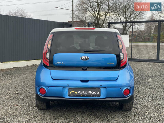 Синий Киа Soul EV, объемом двигателя 0 л и пробегом 88 тыс. км за 10700 $, фото 22 на Automoto.ua