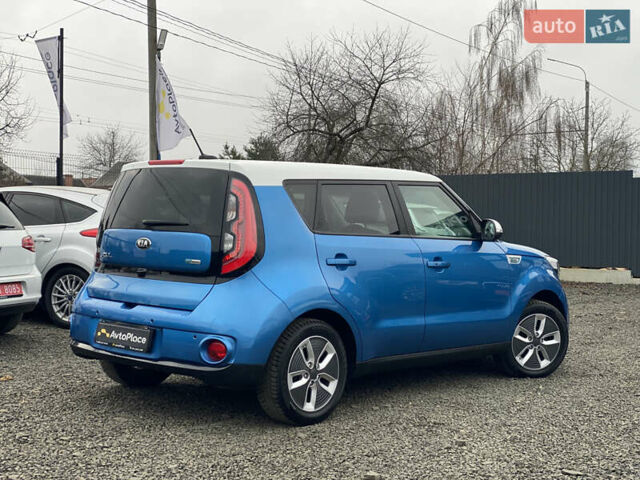 Синий Киа Soul EV, объемом двигателя 0 л и пробегом 88 тыс. км за 10700 $, фото 38 на Automoto.ua