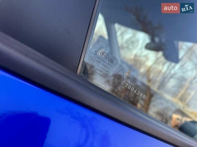 Синій Кіа Soul EV, об'ємом двигуна 0 л та пробігом 87 тис. км за 16750 $, фото 50 на Automoto.ua