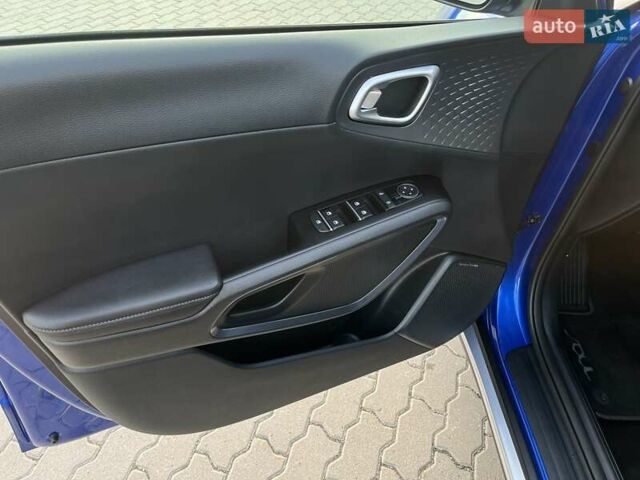 Синій Кіа Soul EV, об'ємом двигуна 0 л та пробігом 59 тис. км за 18999 $, фото 38 на Automoto.ua