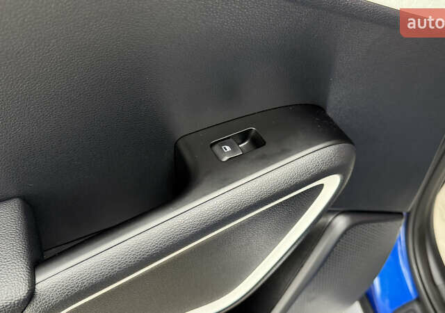 Синий Киа Soul EV, объемом двигателя 0 л и пробегом 26 тыс. км за 18900 $, фото 38 на Automoto.ua