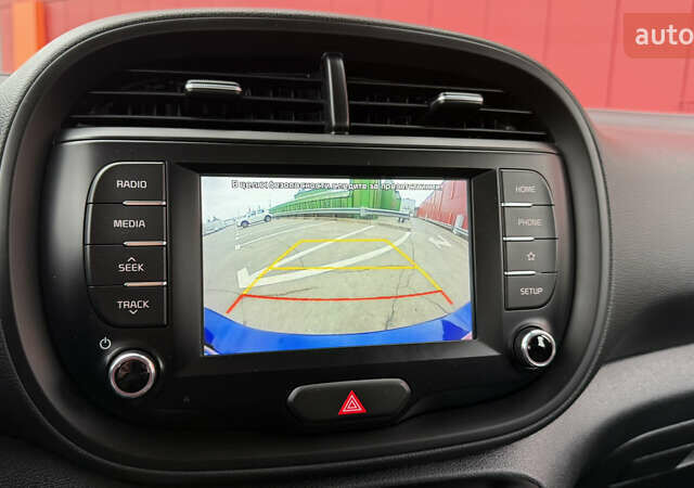 Синий Киа Soul EV, объемом двигателя 0 л и пробегом 26 тыс. км за 18900 $, фото 30 на Automoto.ua