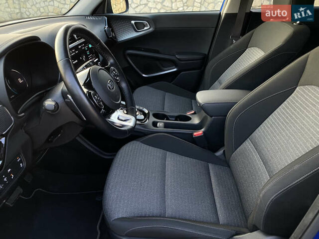 Синий Киа Soul EV, объемом двигателя 0 л и пробегом 47 тыс. км за 19299 $, фото 34 на Automoto.ua