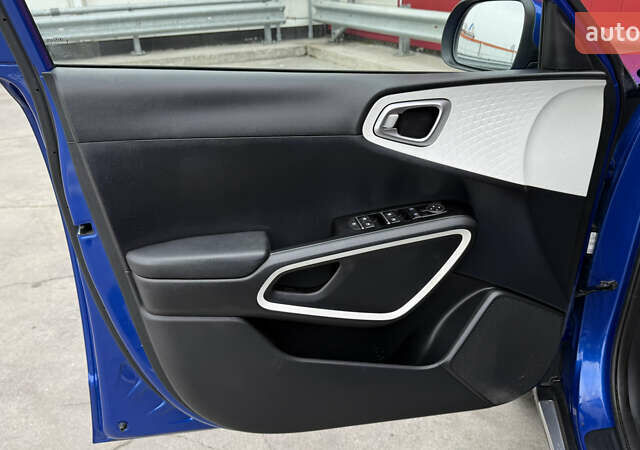Синий Киа Soul EV, объемом двигателя 0 л и пробегом 26 тыс. км за 18900 $, фото 17 на Automoto.ua