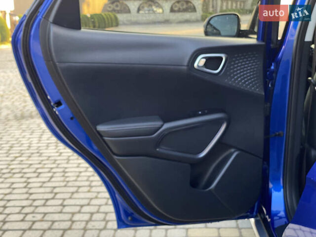 Синий Киа Soul EV, объемом двигателя 0 л и пробегом 47 тыс. км за 19299 $, фото 54 на Automoto.ua
