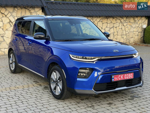 Синий Киа Soul EV, объемом двигателя 0 л и пробегом 47 тыс. км за 19299 $, фото 6 на Automoto.ua