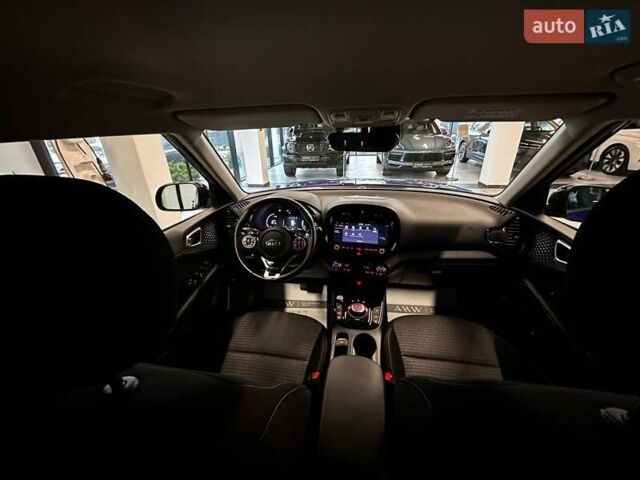 Синій Кіа Soul EV, об'ємом двигуна 0 л та пробігом 34 тис. км за 16900 $, фото 26 на Automoto.ua