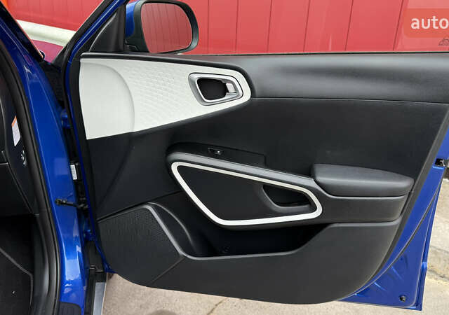 Синий Киа Soul EV, объемом двигателя 0 л и пробегом 26 тыс. км за 18900 $, фото 48 на Automoto.ua