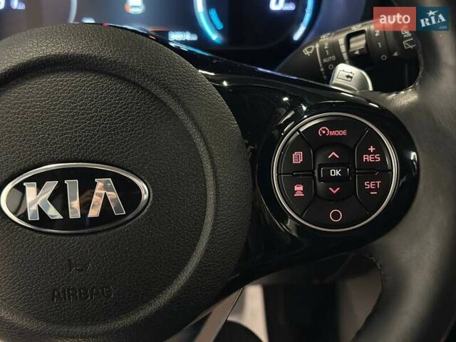 Синій Кіа Soul EV, об'ємом двигуна 0 л та пробігом 34 тис. км за 16900 $, фото 16 на Automoto.ua