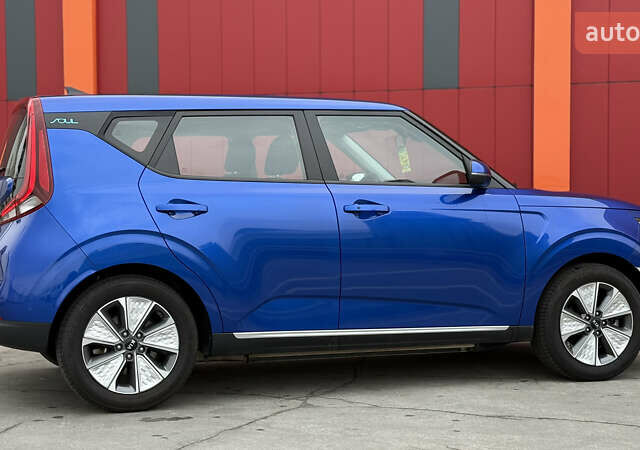 Синий Киа Soul EV, объемом двигателя 0 л и пробегом 26 тыс. км за 18900 $, фото 13 на Automoto.ua