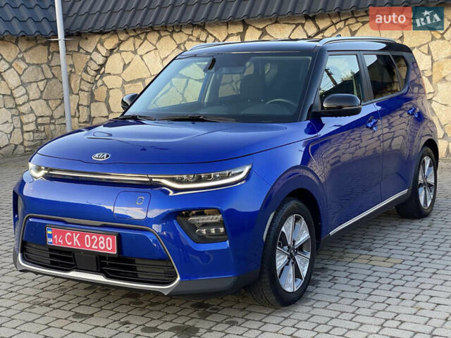 Синий Киа Soul EV, объемом двигателя 0 л и пробегом 47 тыс. км за 19299 $, фото 2 на Automoto.ua