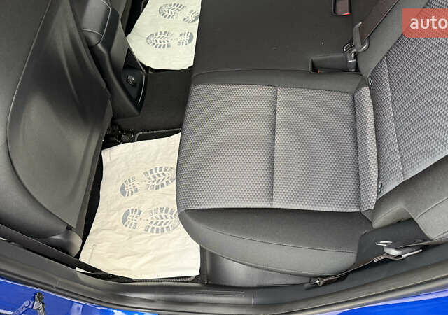 Синий Киа Soul EV, объемом двигателя 0 л и пробегом 26 тыс. км за 18900 $, фото 39 на Automoto.ua