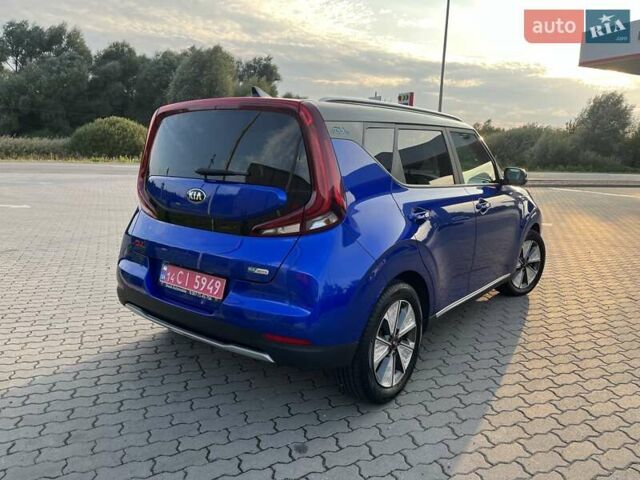 Синій Кіа Soul EV, об'ємом двигуна 0 л та пробігом 59 тис. км за 18999 $, фото 11 на Automoto.ua