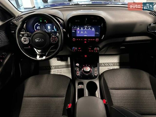 Синій Кіа Soul EV, об'ємом двигуна 0 л та пробігом 34 тис. км за 16900 $, фото 24 на Automoto.ua