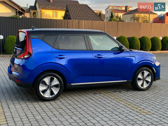 Синий Киа Soul EV, объемом двигателя 0 л и пробегом 47 тыс. км за 19299 $, фото 10 на Automoto.ua
