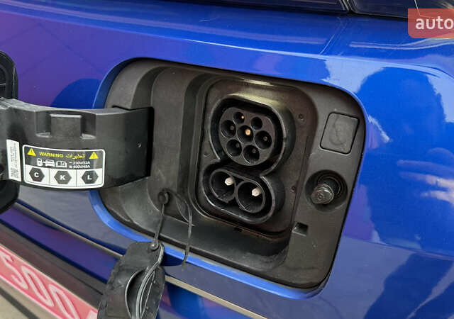 Синий Киа Soul EV, объемом двигателя 0 л и пробегом 26 тыс. км за 18900 $, фото 60 на Automoto.ua