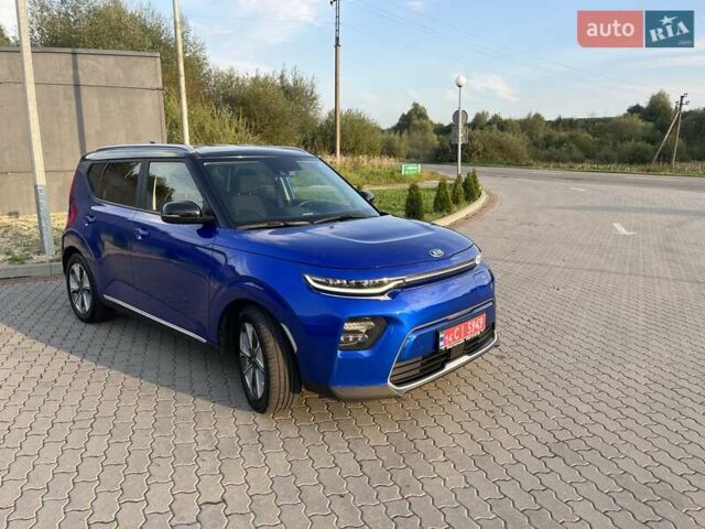 Синій Кіа Soul EV, об'ємом двигуна 0 л та пробігом 59 тис. км за 18999 $, фото 3 на Automoto.ua