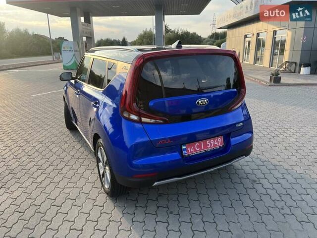 Синій Кіа Soul EV, об'ємом двигуна 0 л та пробігом 59 тис. км за 18999 $, фото 15 на Automoto.ua