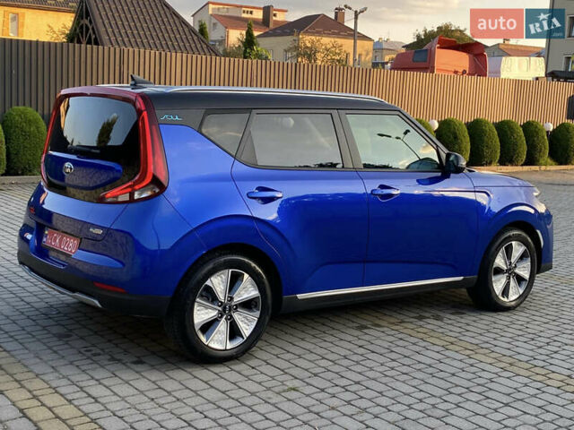 Синий Киа Soul EV, объемом двигателя 0 л и пробегом 47 тыс. км за 19299 $, фото 11 на Automoto.ua
