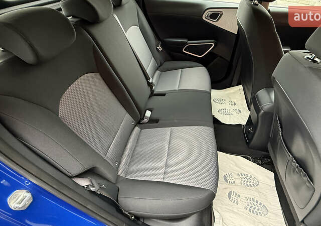 Синий Киа Soul EV, объемом двигателя 0 л и пробегом 26 тыс. км за 18900 $, фото 46 на Automoto.ua