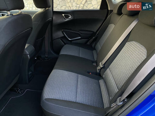 Синий Киа Soul EV, объемом двигателя 0 л и пробегом 47 тыс. км за 19299 $, фото 56 на Automoto.ua