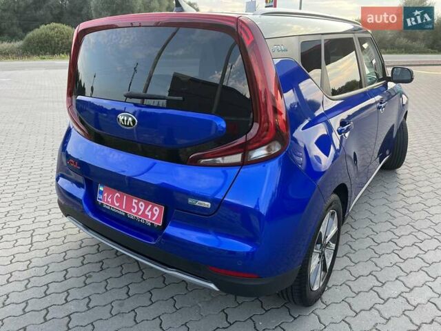 Синій Кіа Soul EV, об'ємом двигуна 0 л та пробігом 59 тис. км за 18999 $, фото 25 на Automoto.ua