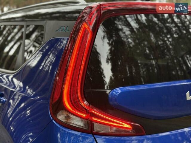 Синій Кіа Soul EV, об'ємом двигуна 0 л та пробігом 39 тис. км за 19499 $, фото 37 на Automoto.ua