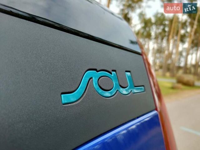 Синий Киа Soul EV, объемом двигателя 0 л и пробегом 22 тыс. км за 16677 $, фото 48 на Automoto.ua
