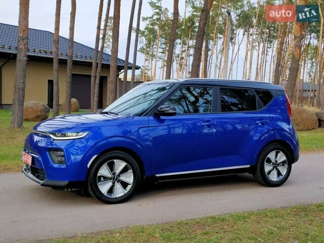 Синий Киа Soul EV, объемом двигателя 0 л и пробегом 22 тыс. км за 16677 $, фото 2 на Automoto.ua