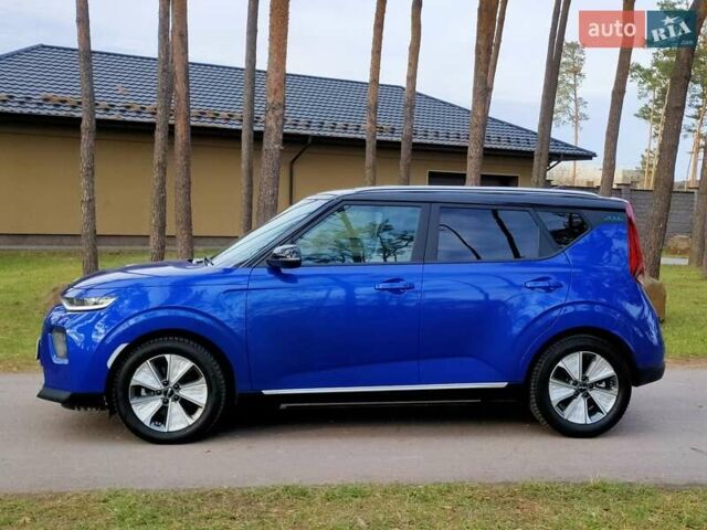 Синий Киа Soul EV, объемом двигателя 0 л и пробегом 22 тыс. км за 16677 $, фото 3 на Automoto.ua