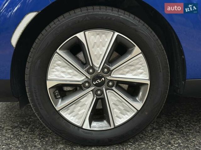 Синій Кіа Soul EV, об'ємом двигуна 0 л та пробігом 39 тис. км за 19499 $, фото 40 на Automoto.ua