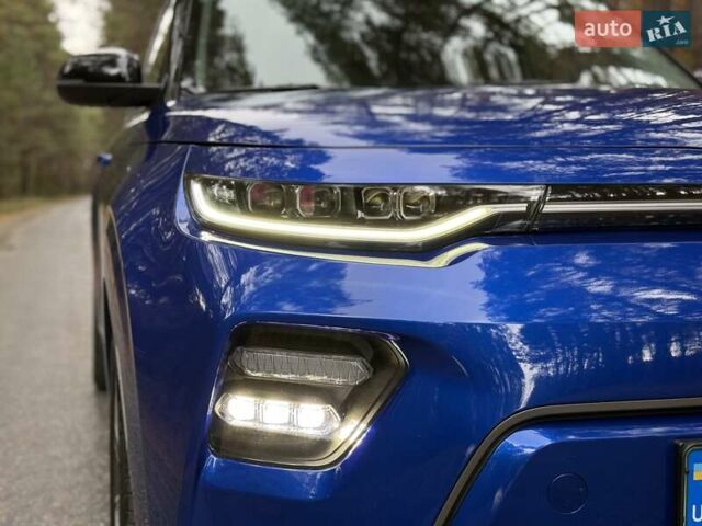Синій Кіа Soul EV, об'ємом двигуна 0 л та пробігом 39 тис. км за 19499 $, фото 32 на Automoto.ua