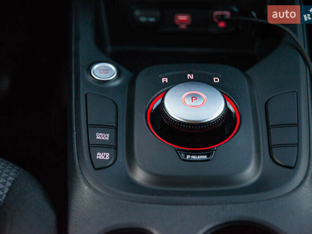 Зеленый Киа Soul EV, объемом двигателя 0 л и пробегом 25 тыс. км за 14950 $, фото 29 на Automoto.ua