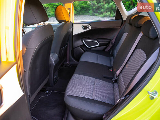 Зеленый Киа Soul EV, объемом двигателя 0 л и пробегом 25 тыс. км за 14950 $, фото 40 на Automoto.ua