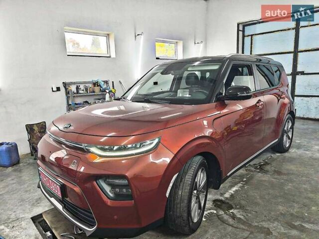 Оранжевый Киа Soul EV, объемом двигателя 0 л и пробегом 99 тыс. км за 19900 $, фото 5 на Automoto.ua