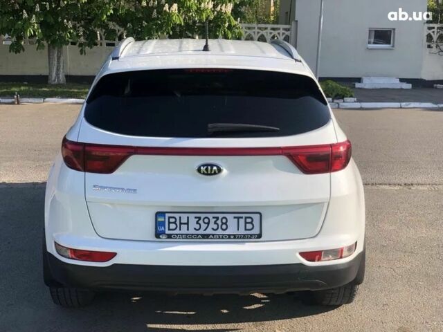 Білий Кіа Sportage, об'ємом двигуна 0 л та пробігом 110 тис. км за 19000 $, фото 2 на Automoto.ua