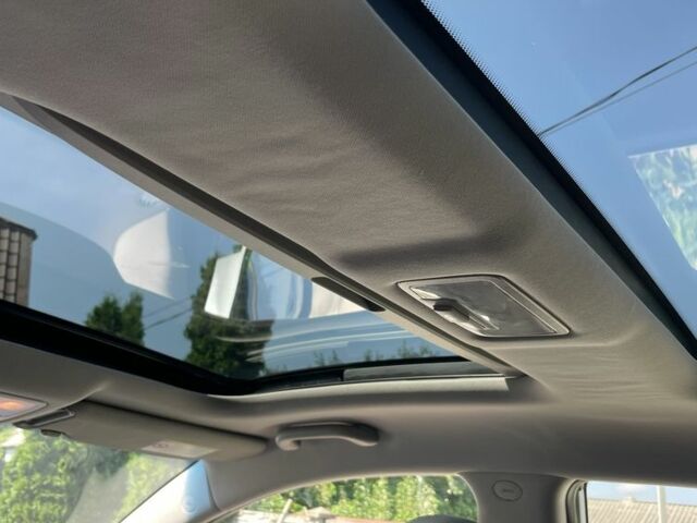 Белый Киа Sportage, объемом двигателя 2 л и пробегом 193 тыс. км за 14500 $, фото 4 на Automoto.ua