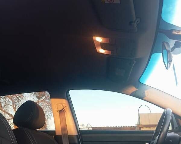 Белый Киа Sportage, объемом двигателя 2 л и пробегом 160 тыс. км за 10500 $, фото 17 на Automoto.ua