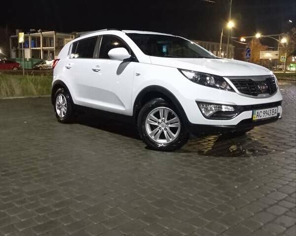 Белый Киа Sportage, объемом двигателя 2 л и пробегом 160 тыс. км за 10500 $, фото 1 на Automoto.ua