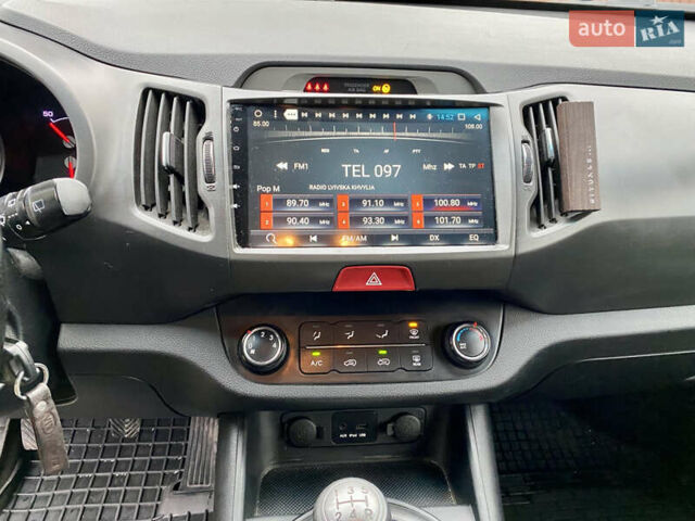 Белый Киа Sportage, объемом двигателя 2 л и пробегом 244 тыс. км за 9990 $, фото 7 на Automoto.ua