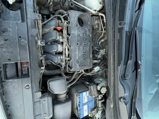 Белый Киа Sportage, объемом двигателя 2 л и пробегом 199 тыс. км за 11000 $, фото 14 на Automoto.ua