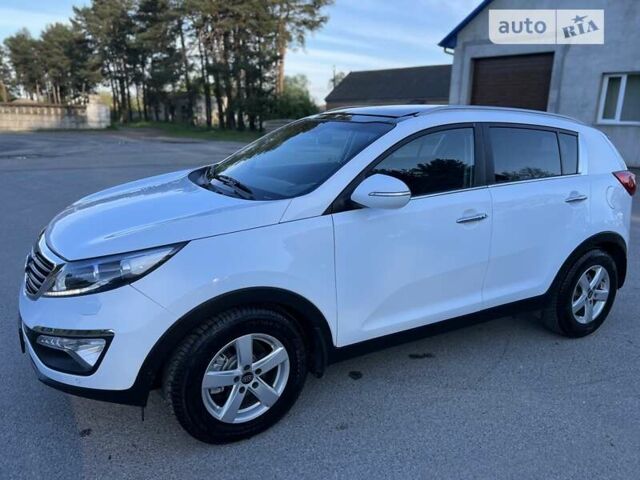 Білий Кіа Sportage, об'ємом двигуна 1.7 л та пробігом 148 тис. км за 13500 $, фото 21 на Automoto.ua