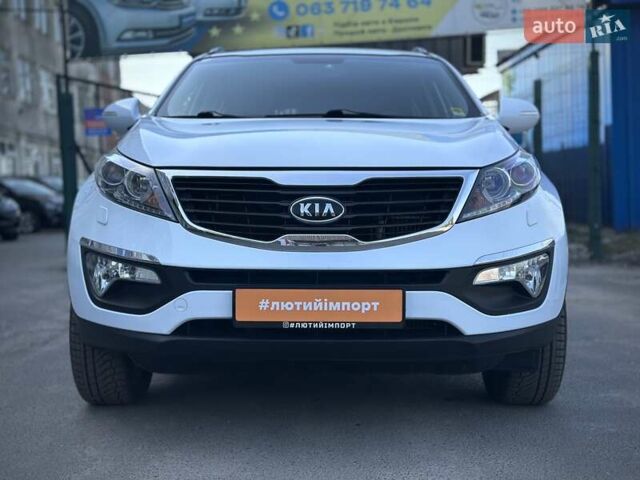 Кіа Sportage 2011 у Сумах на Automoto.ua Білий Кіа Sportage, об'ємом двигуна 1.7 л та пробігом 228 тис. км за 13700 $, фото 32 на Automoto.ua